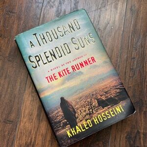 A Thousand Splendid Suns by Khaled Hosseini